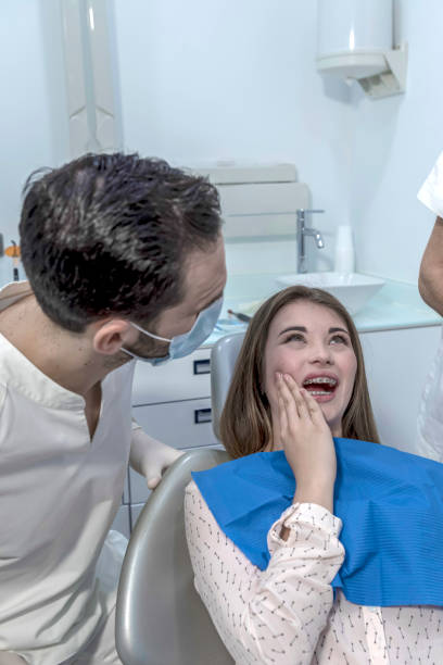 Best Emergency Treatment for Oral Infections in Frostproof, FL